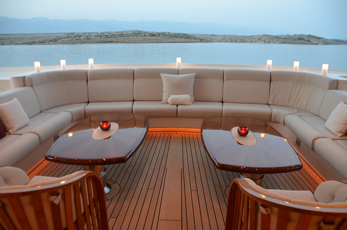 FIREBIRD Yacht Charter Details, Feadship CHARTERWORLD Luxury Superyachts